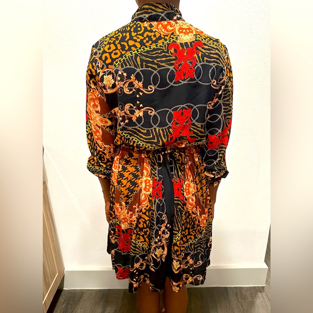 Dress - Picture 4 of 4